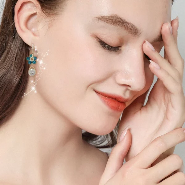 Pendientes Góticos de Flor de Cristal