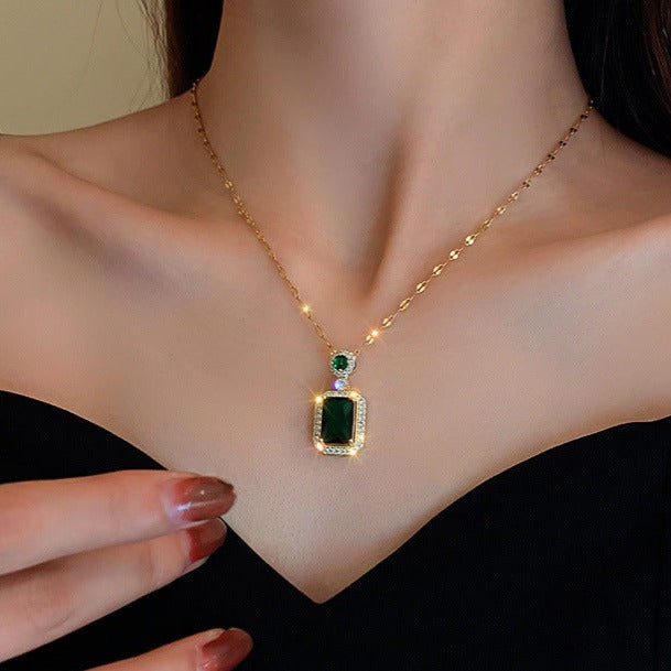Collar Retro Zircon Verde